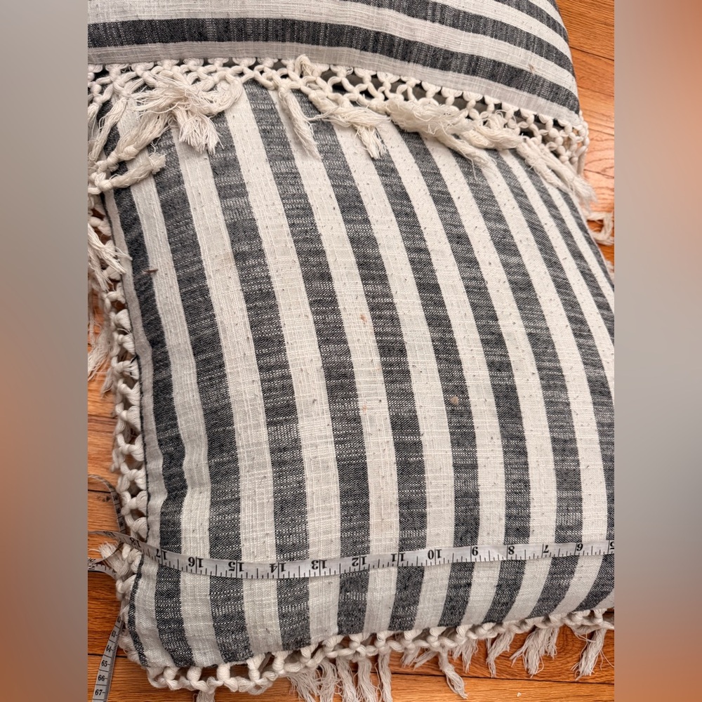 Striped Fringe Throw Pillow Feathers down fill Fringe 100% cotton removable zip - Picture 3 of 5